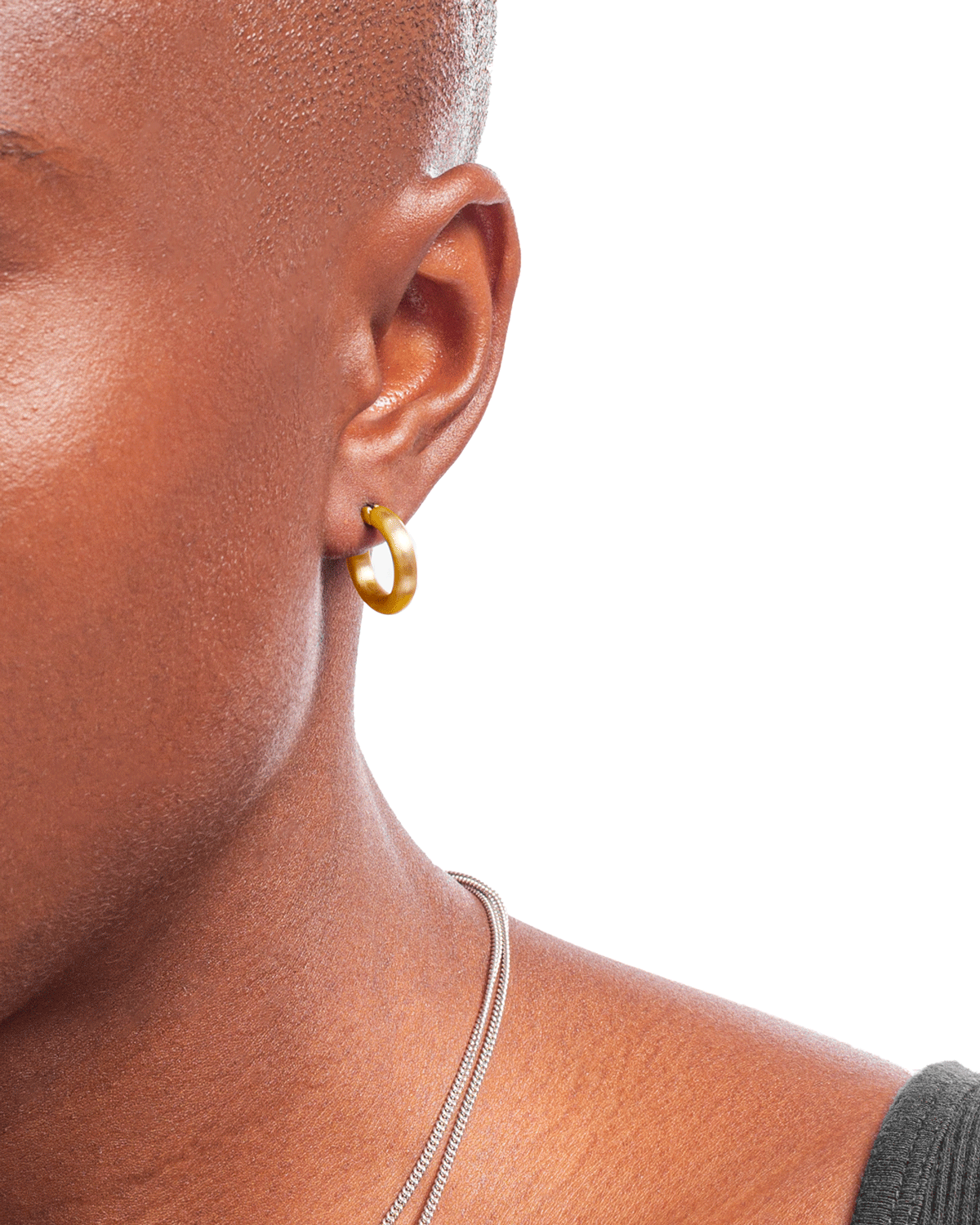 Mini chunky online gold hoop earrings