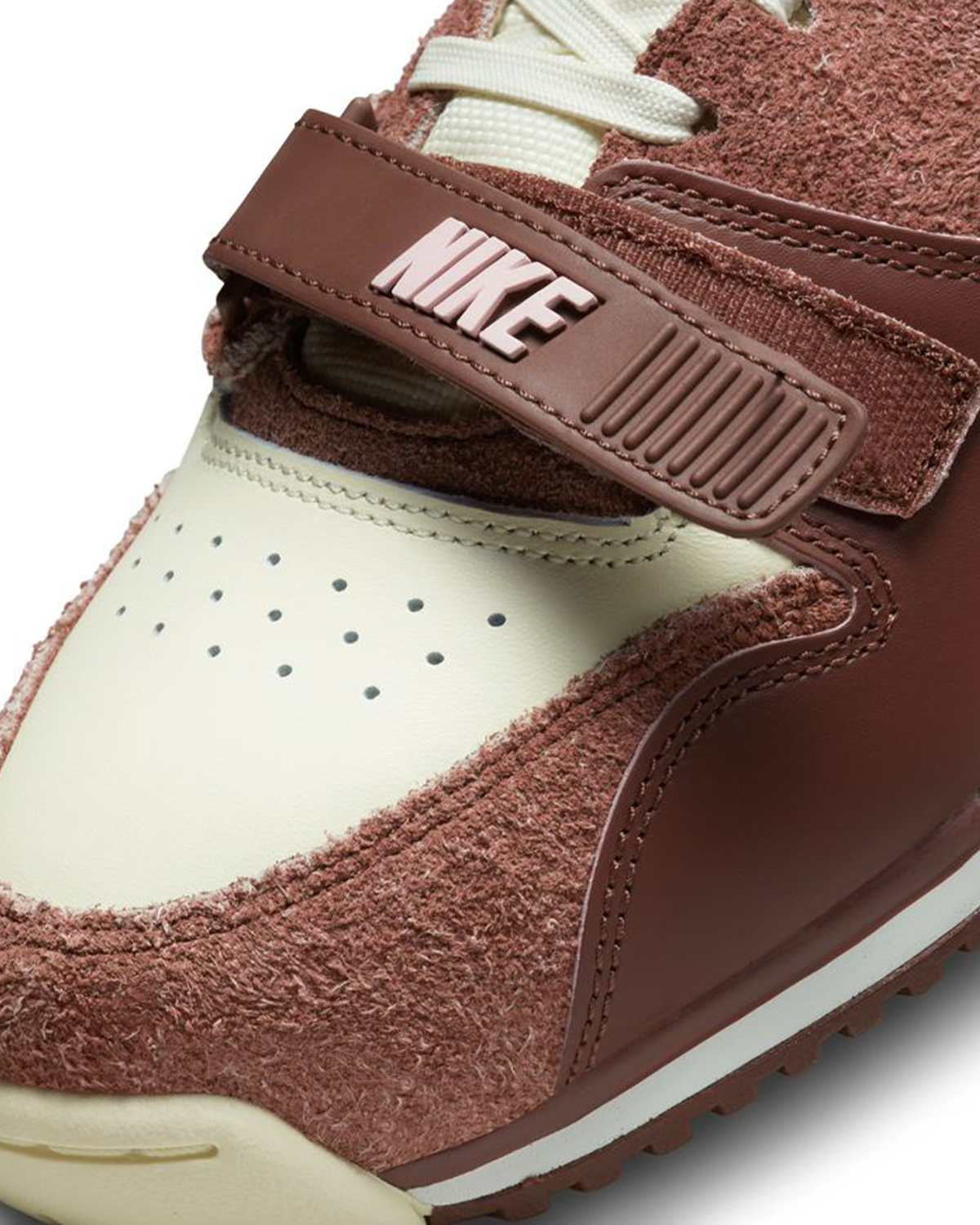 Air Trainer 1 Dark Pony/Med Soft Pink/Coconut Milk