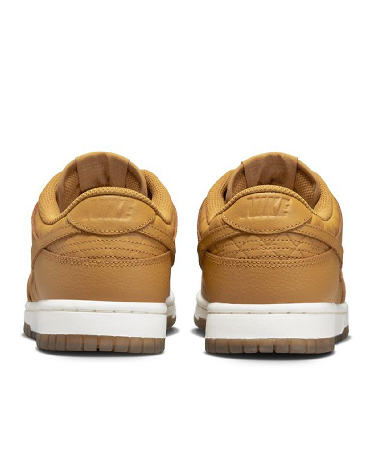 Wmns Dunk Low Wheat/Sail/Black