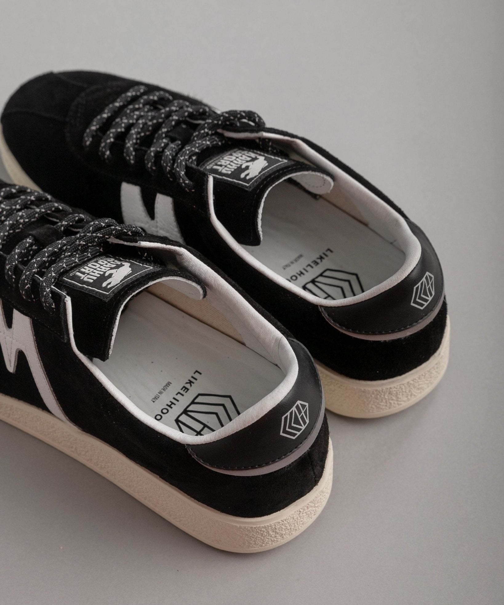 LIKELIHOOD x Trampas Nero/White - LIKELIHOOD