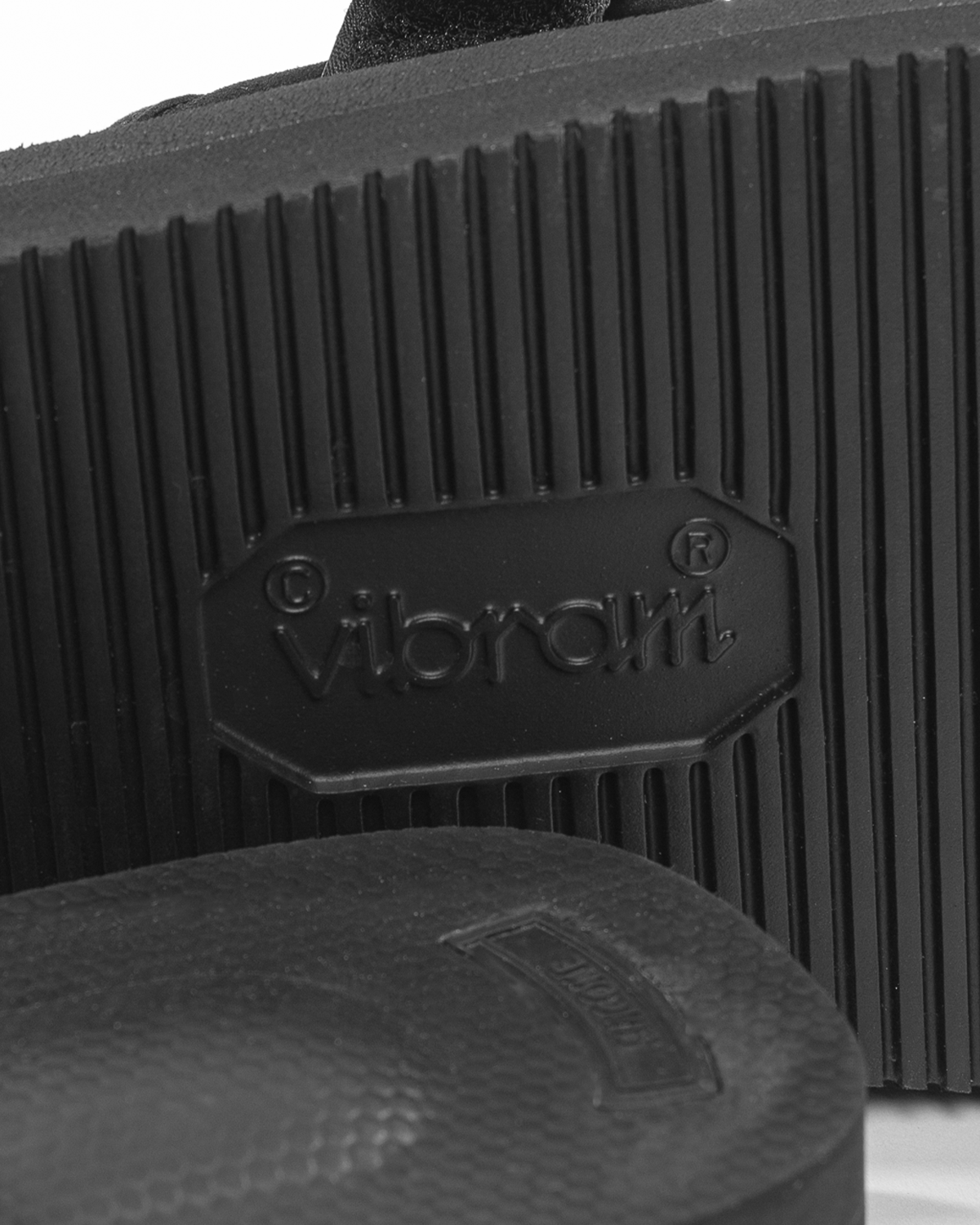 Moto - Vs Suede Black - LIKELIHOOD